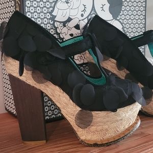 BNIB Irregular Choice - straight from the UK . Dan Sullivan - Dirty Dana shoes